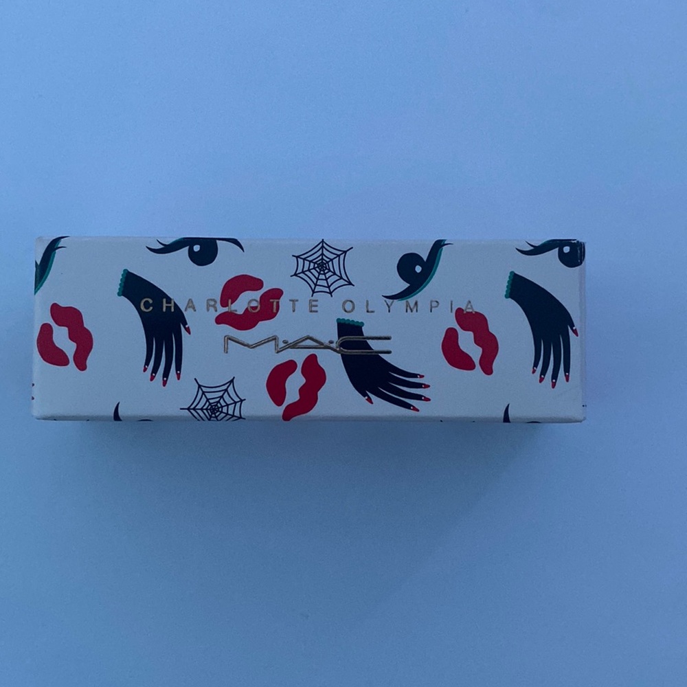 Mac Charlotte Olympia (red)